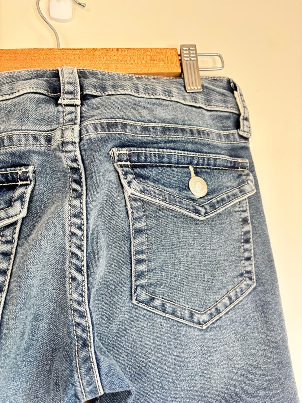 Blue Flared Jeans - Classic Mid Wash - Picture 4 of 5